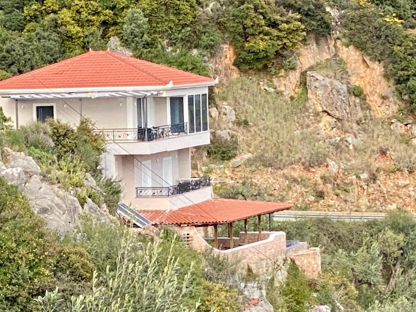 Vila Elezi Piqeras Borsh Bagian luar foto