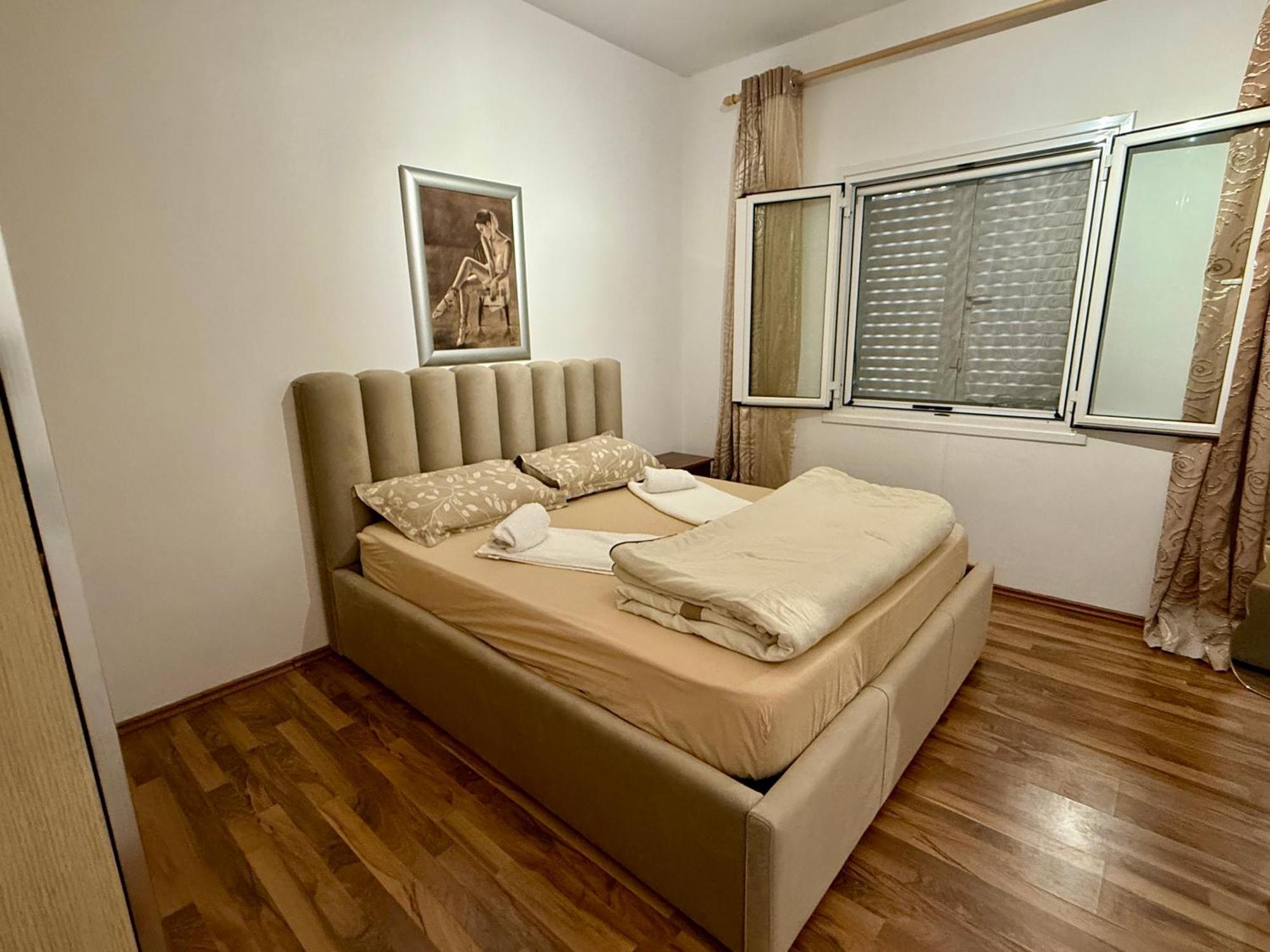 Vila Elezi Piqeras Borsh Bagian luar foto